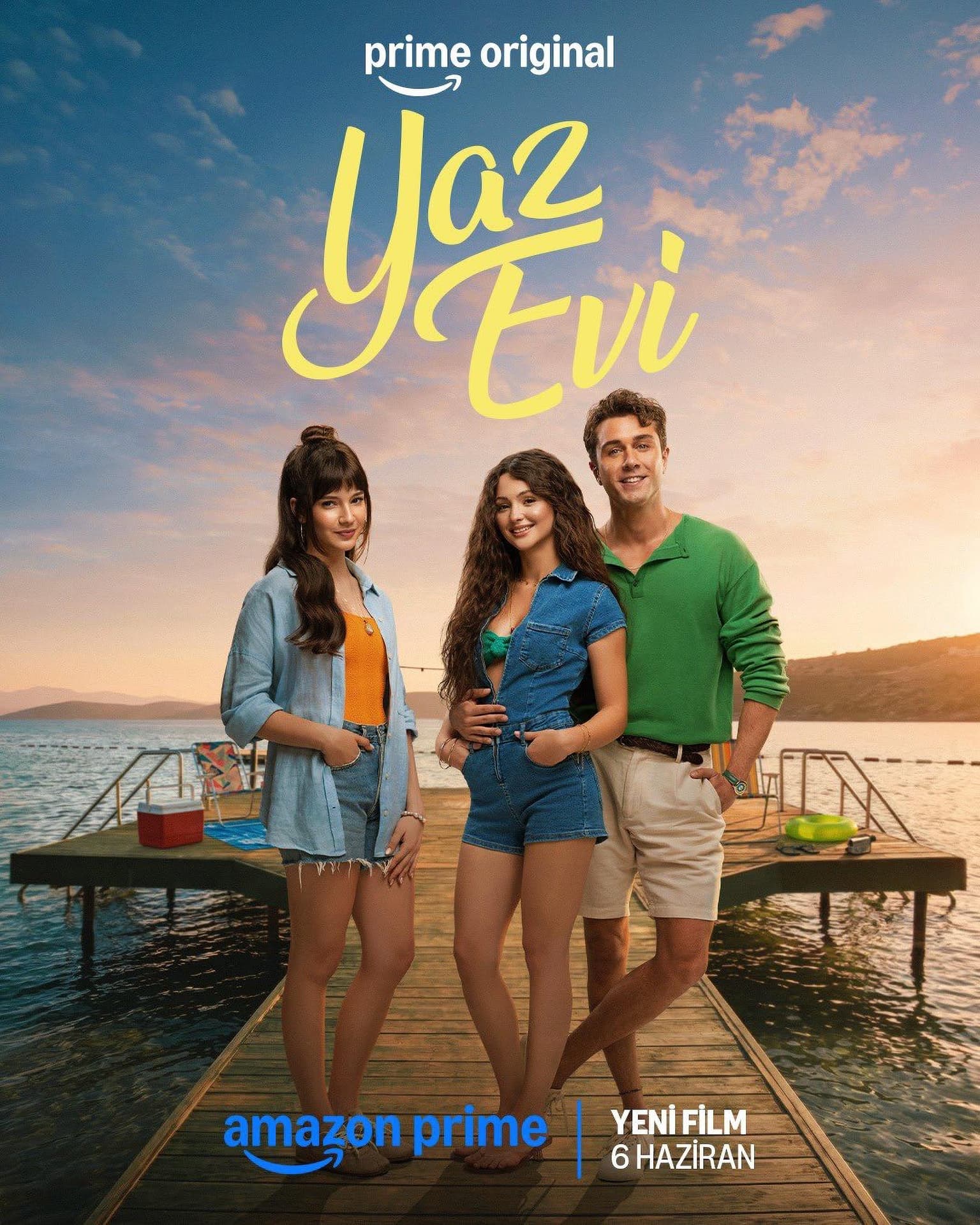 Summer House / Yaz Evi (2026) Hindi Dubbed poster